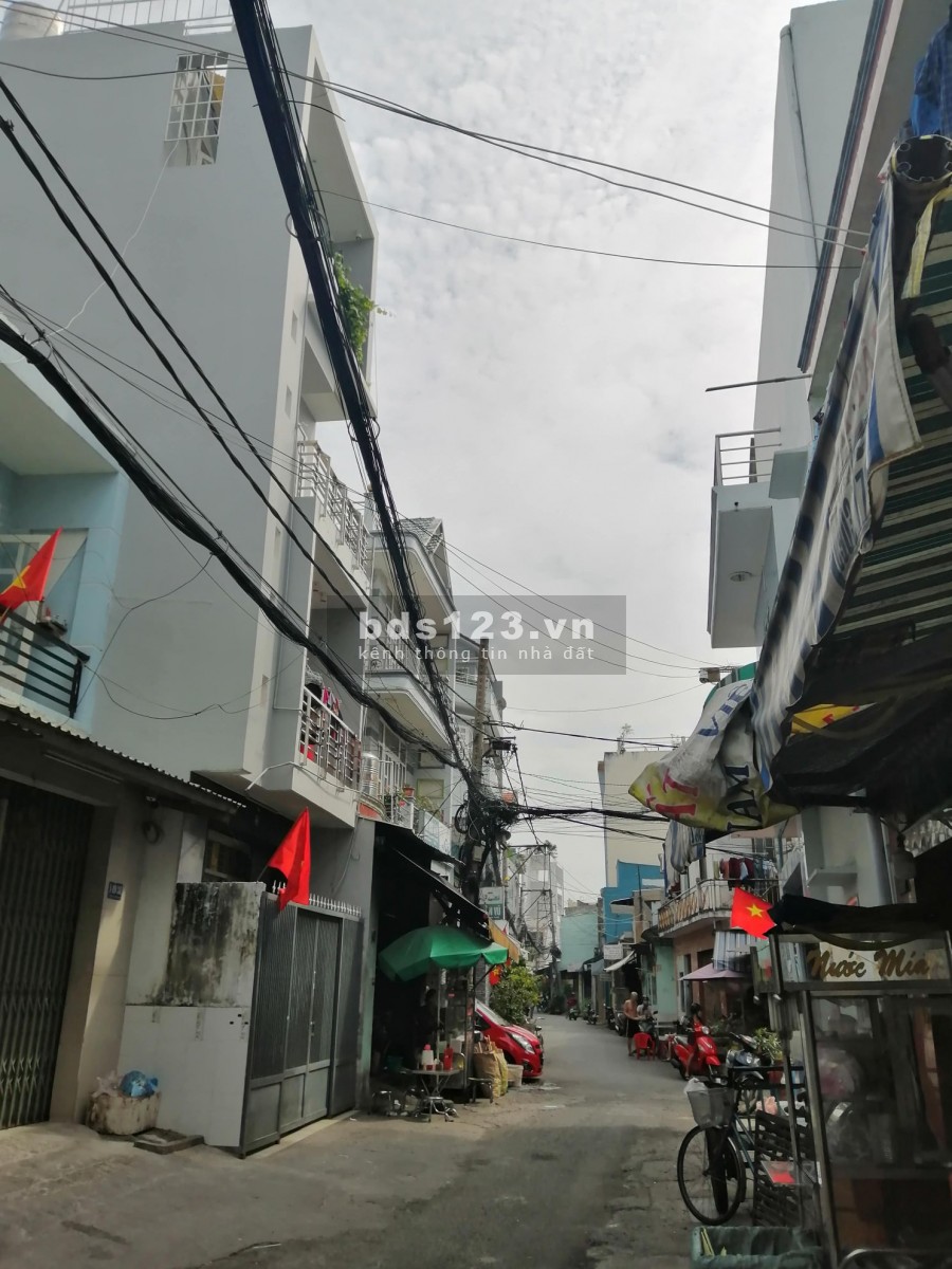 Bán gấp nhà chính chủ lũy bán bích 46m2 giá 3 tỷ500.