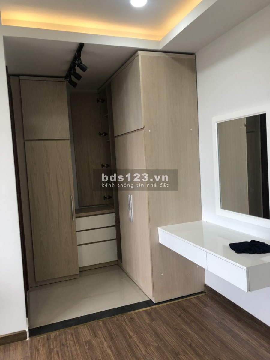 EM ĐANG CẦN CHO THUÊ CĂN 2PN, DT 80.4M2, FULL NT GIÁ TỐT CHỈ 11.5 TR/THÁNG.LH 0937 835 266 ĐỂ XEM NHÀ .
