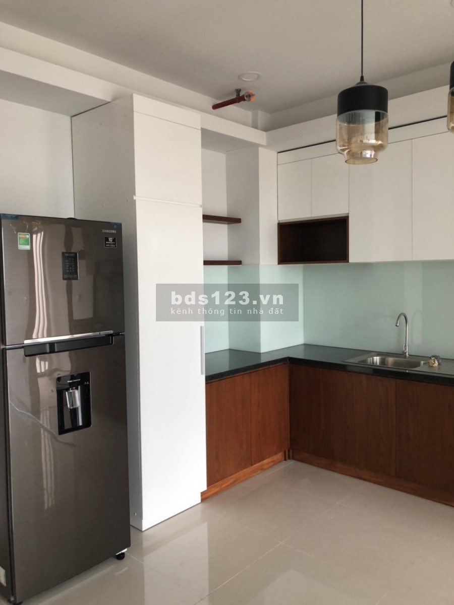 EM ĐANG CẦN CHO THUÊ CĂN 2PN, DT 80.4M2, FULL NT GIÁ TỐT CHỈ 11.5 TR/THÁNG.LH 0937 835 266 ĐỂ XEM NHÀ .