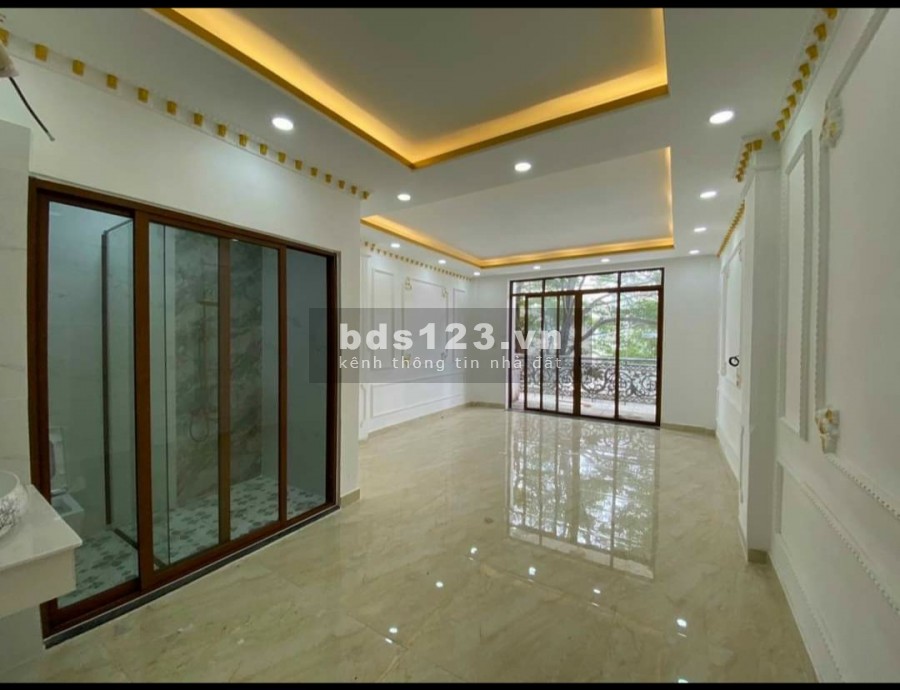 Cuối năm đang cần tiền bán nhà gấp