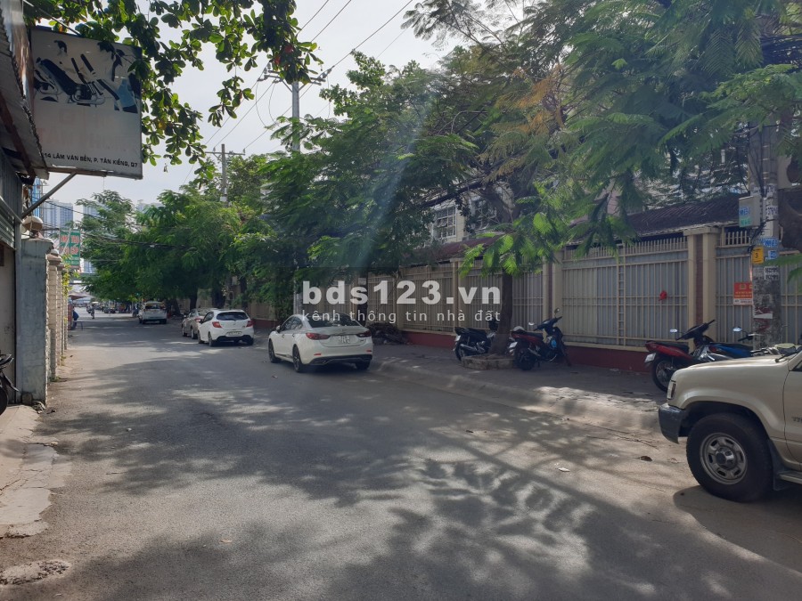 bán nhà cấp 4 hẻm xe hơi 60 lâm văn bền 5 x 17 p. tân kiểng