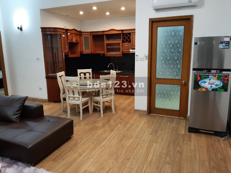 Cho thuê Chung cư 137 Nguyễn Ngọc Vũ 2 ngủ full 10.5 triệu. Lh 0377983070