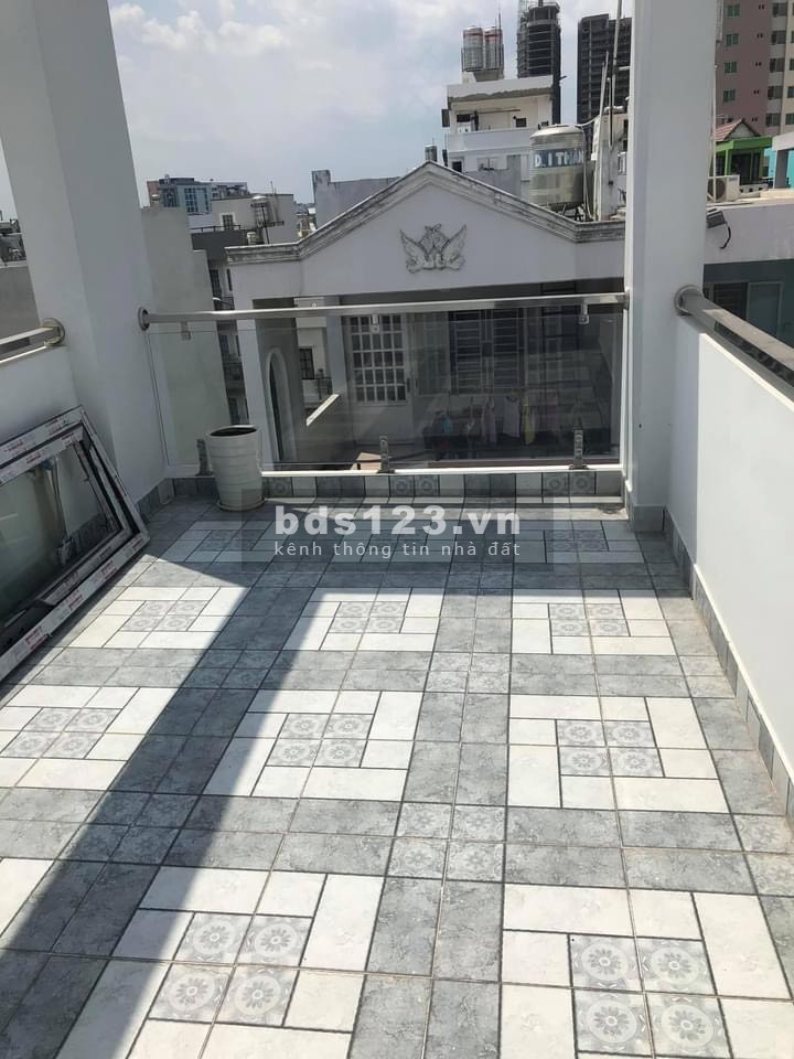 Cho thuê nhà nguyên căn HXH đường Nguyễn Cửu Vân P.17 Quận Bình Thạnh