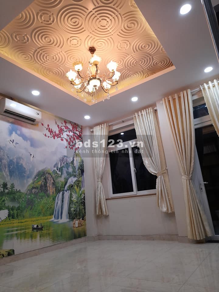 Nhỉnh 4 Tỷ có nhà to hẻm xe hơi Gò Vấp