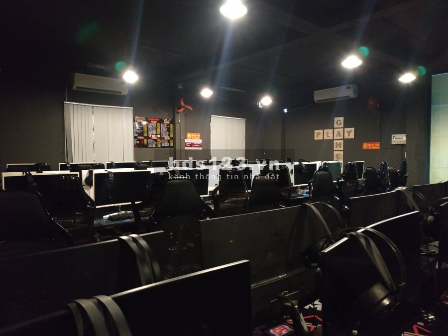 Cần sang tiệm net Vip 90 máy Full màn hình cong.