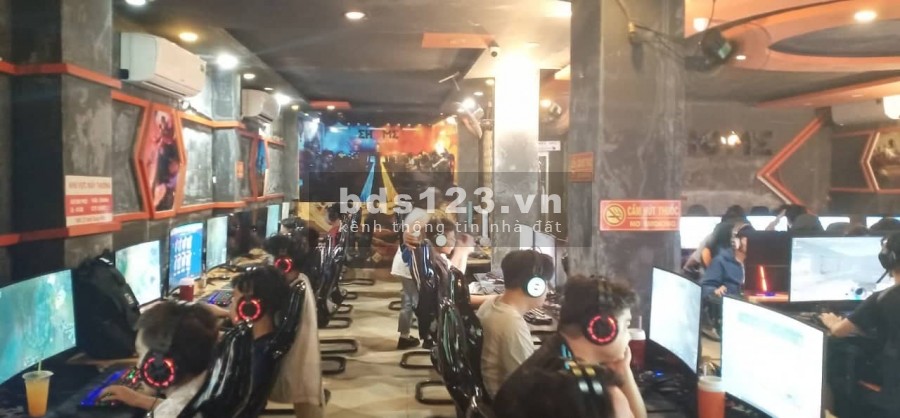 Cần sang tiệm net Vip 90 máy Full màn hình cong.