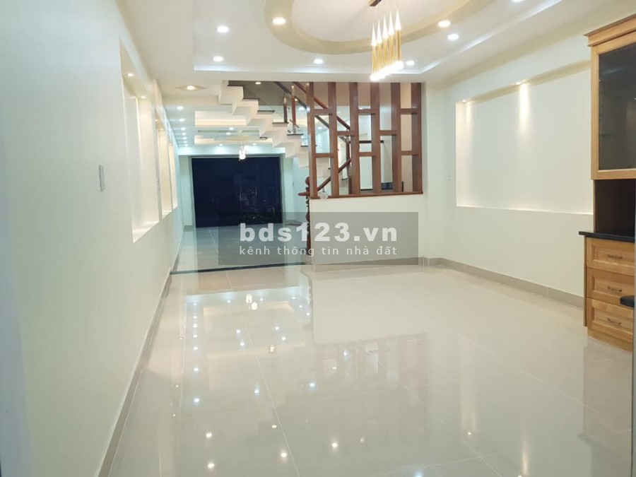 Bán nhà Gò Vấp, hẻm xe hơi, Quang Trung, 3 tầng, 64m2, 3 tỷ 850