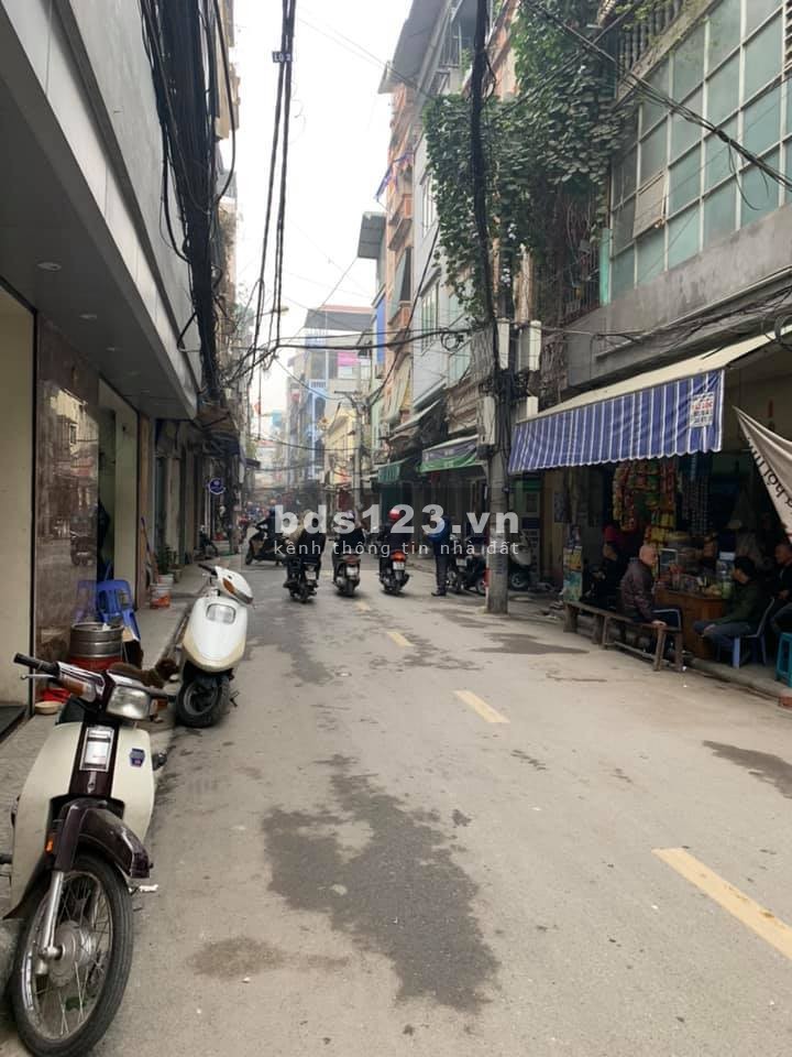 Nhà đẹp đón TẾT. phố An Dương Ô tô đỗ 50m. 32m3 giá siêu đẹp 2.35 tỷ.