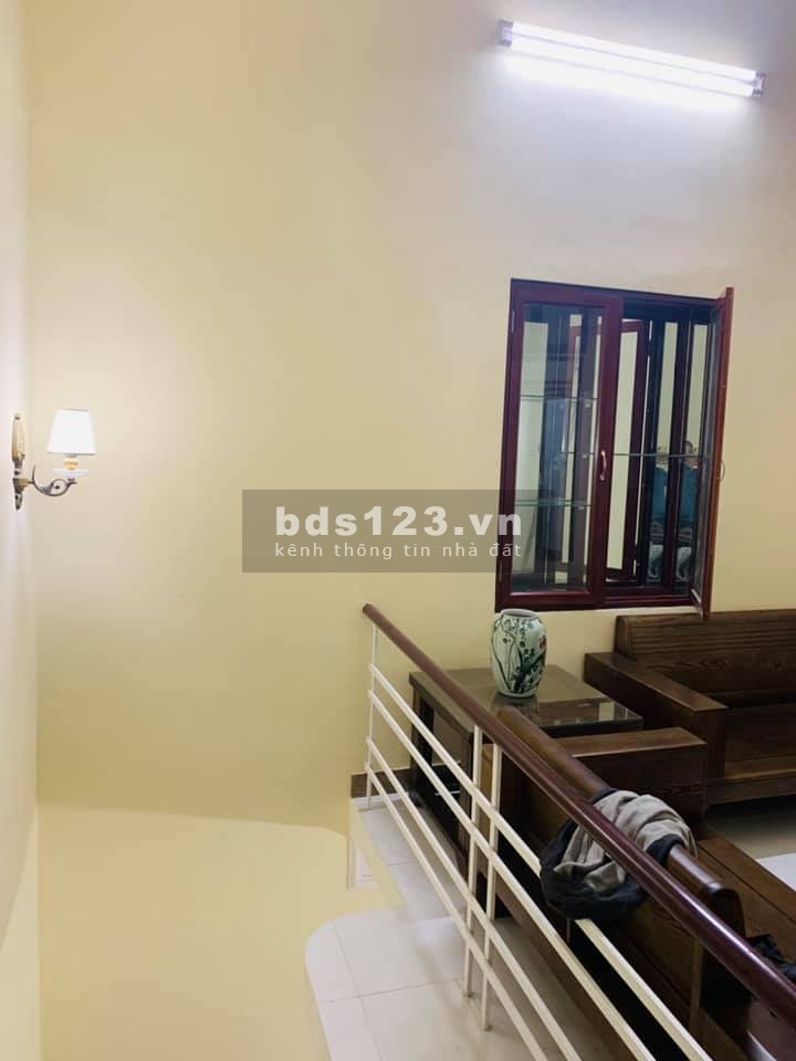 Nhà đẹp đón TẾT. phố An Dương Ô tô đỗ 50m. 32m3 giá siêu đẹp 2.35 tỷ.