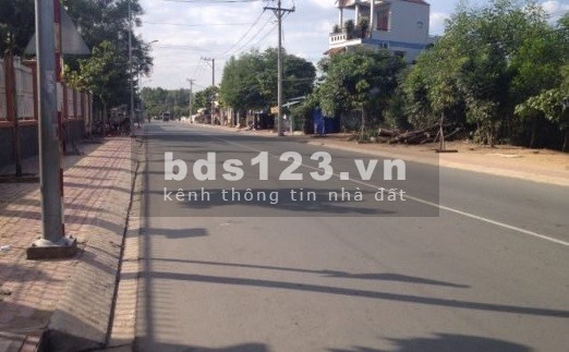 Bán gấp 1000m2 thổ cư mặt tiền Nguyễn Hiền 75triệu/m2: