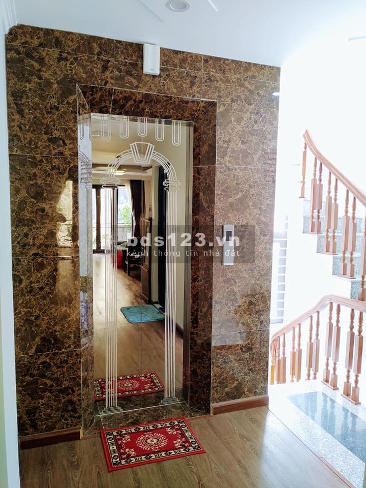 Bán nhà Thái Hà, Đống Đa. Kinh doanh đỉnh cao, 250m2, mặt tiền 10m, giá đề xuất