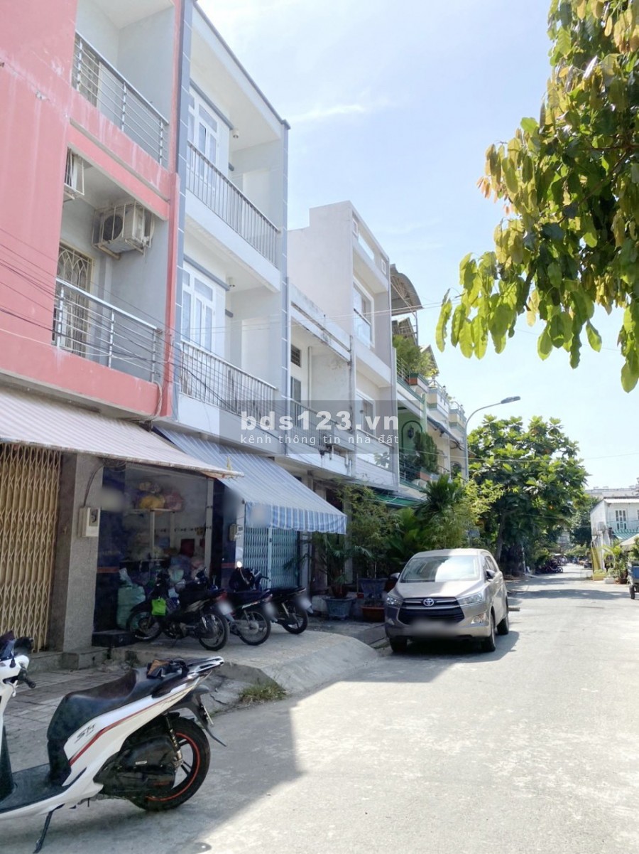 Bán nhà mới 2 lầu mặt tiền KDC Bùi Minh Trực P5 Q8