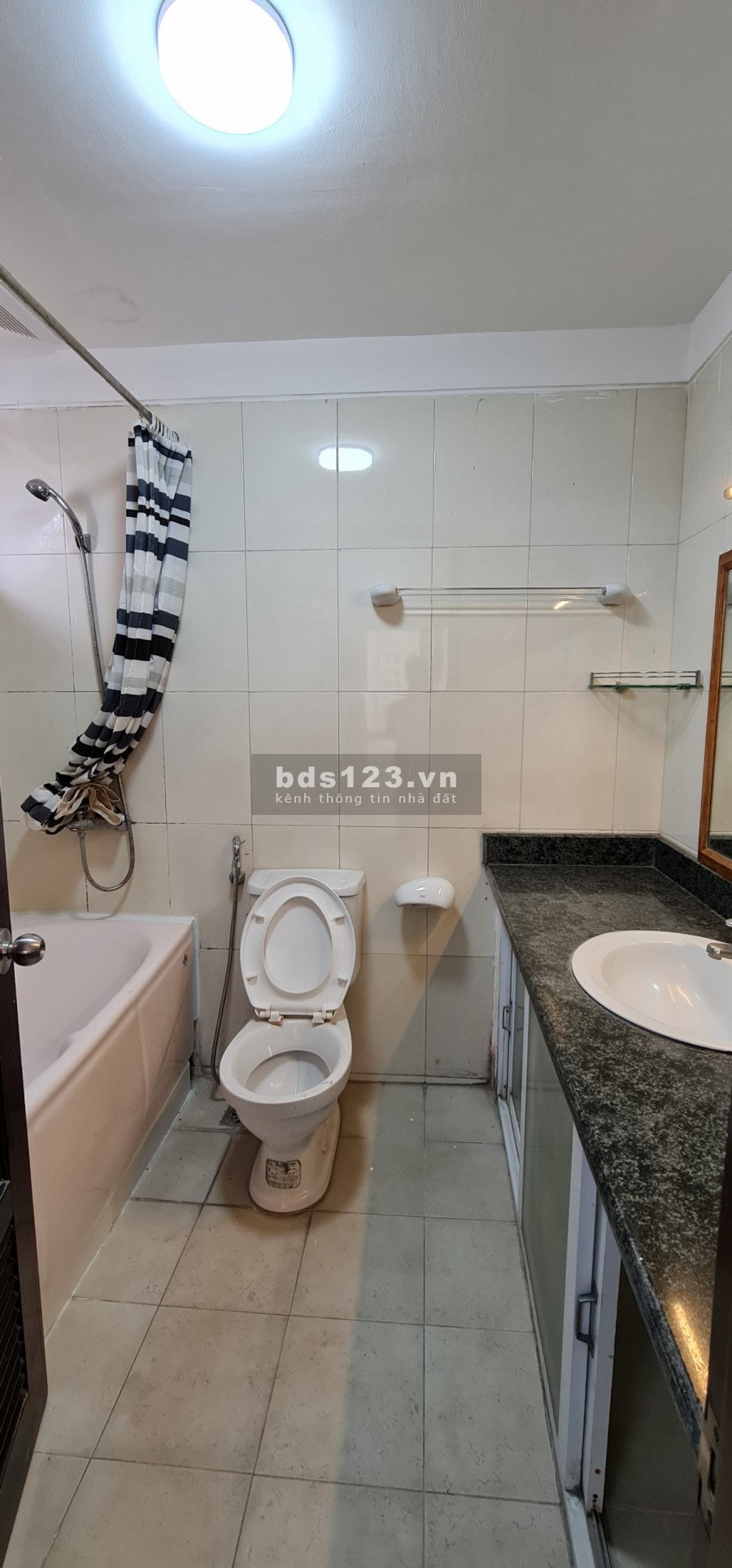 Vợ chồng tôi cần cho thuê gấp căn hộ CC IA20 Ciputra 92m2 2PN, 7tr/th. LH: 0972784001