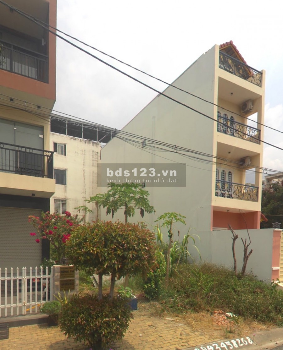 Tôi bán gấp nền đất KDC Dương Hồng, Bình Chánh, 2.2 tỷ/nền, 100m2, có sổ, xây TD