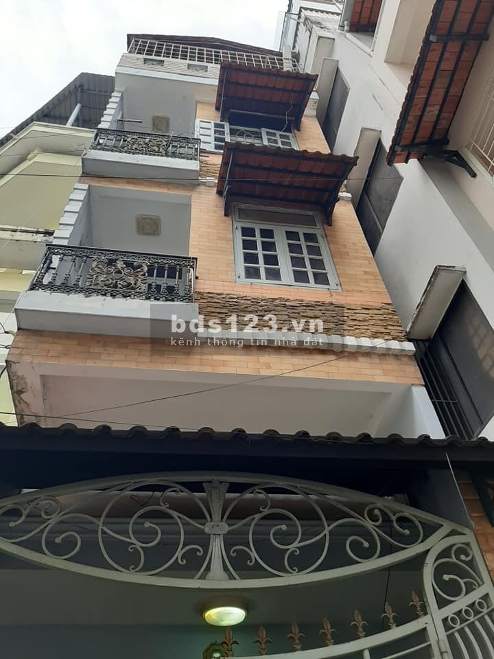 Định cư Mỹ Bán gấp nhà đường 79 F22 Đường Âu Cơ, Phường 14, Quận 11, 50m2, 5 tỷ 4
