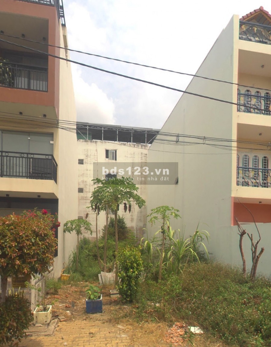 Tôi bán gấp nền đất KDC Dương Hồng, Bình Chánh, 2.2 tỷ/nền, 100m2, có sổ, xây TD