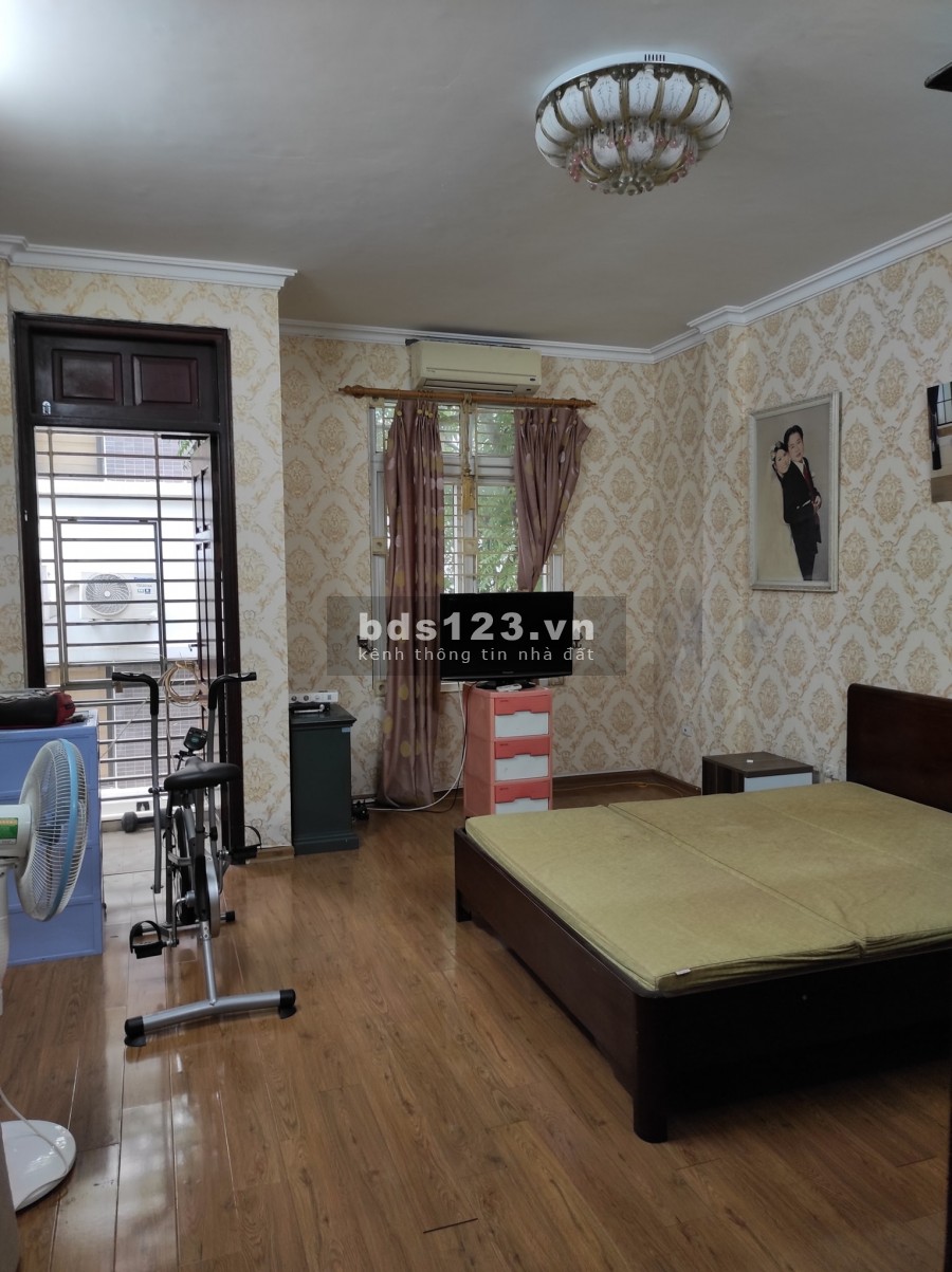 Chính chủ bán nhà phân lô 5 tầng đường Ngụy Như Kon Tum, Thanh Xuân