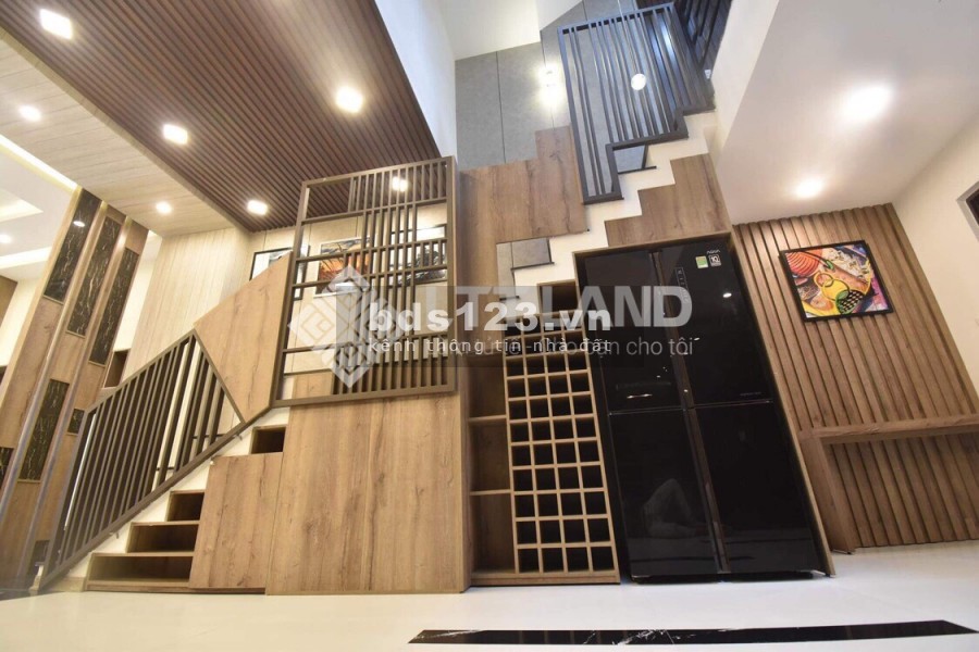 CHIẾC NHÀ XINH XẺO VỚI 04 PHÒNG NGỦ FULL NỘI THẤT TẠI QUẬN LIÊN CHIỂU