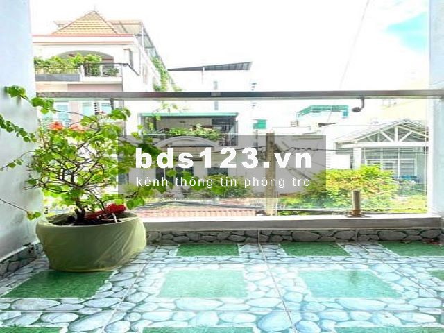Căn hộ 60m2 RẤT RỘNG, bếp, Full nội thất, thang máy, bảo vệ