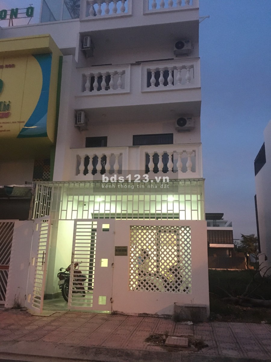Căn hộ phòng ngủ riêng 45m2 KĐt LHP 1 Nha Trang