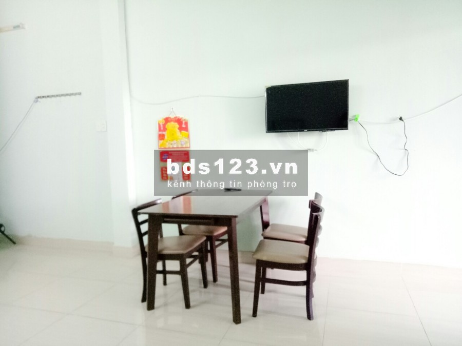 Căn hộ 60m2 full Nội thất, free NƯỚC, NET, BAN CÔNG, LÌ XÌ 1/2 THÁNG