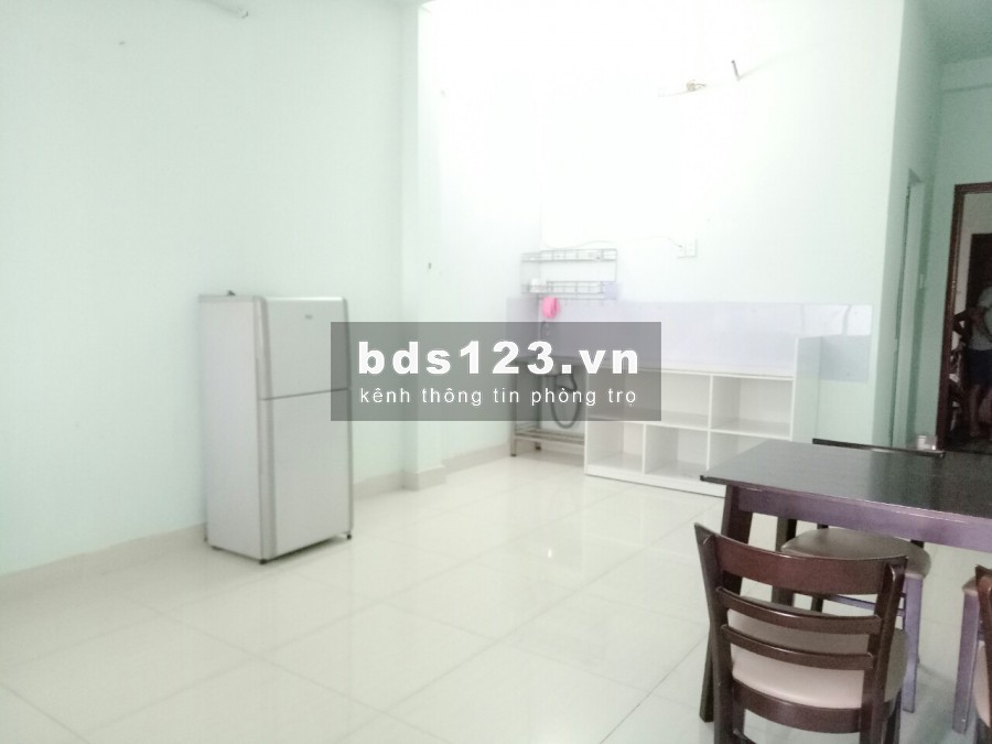Căn hộ 60m2 full Nội thất, free NƯỚC, NET, BAN CÔNG, LÌ XÌ 1/2 THÁNG