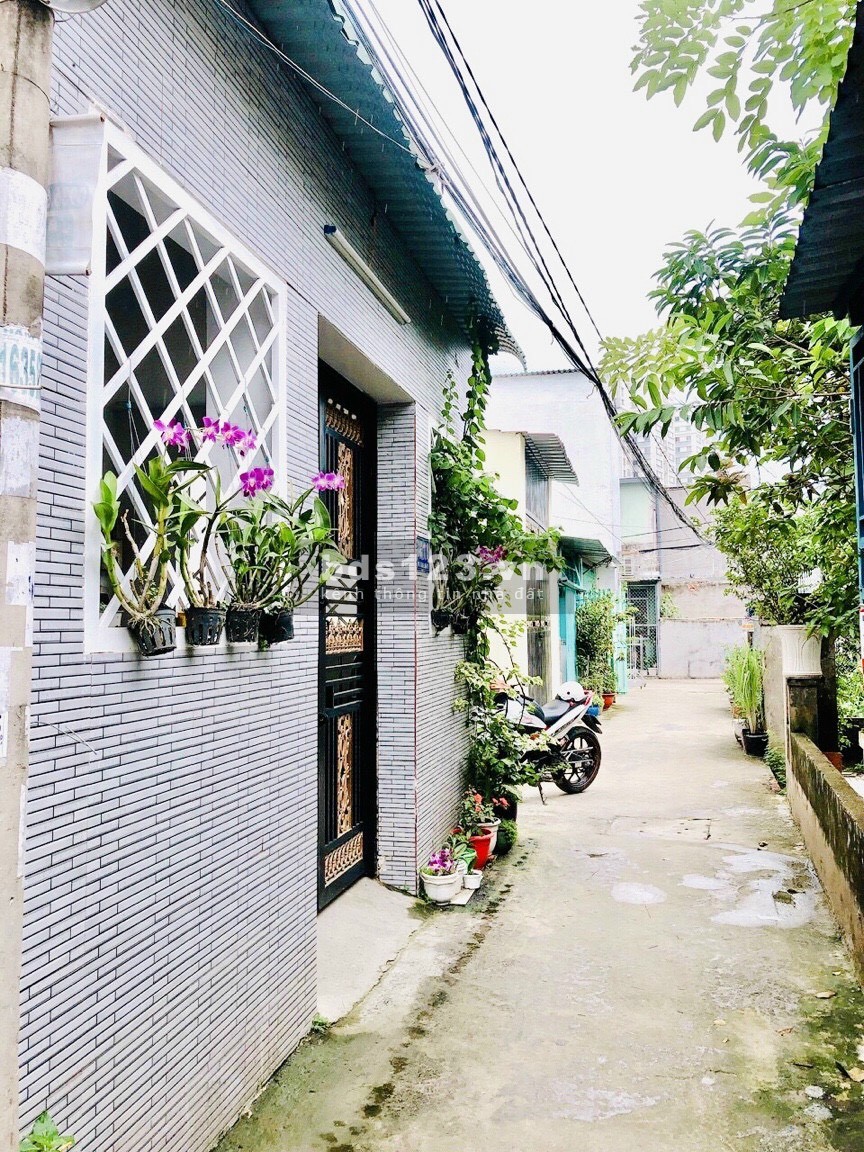 Bán Nhà Sổ riêng1 lầu 2,99 tỷ Hẻm 2643 Huỳnh Tấn Phát, Nhà Bè
