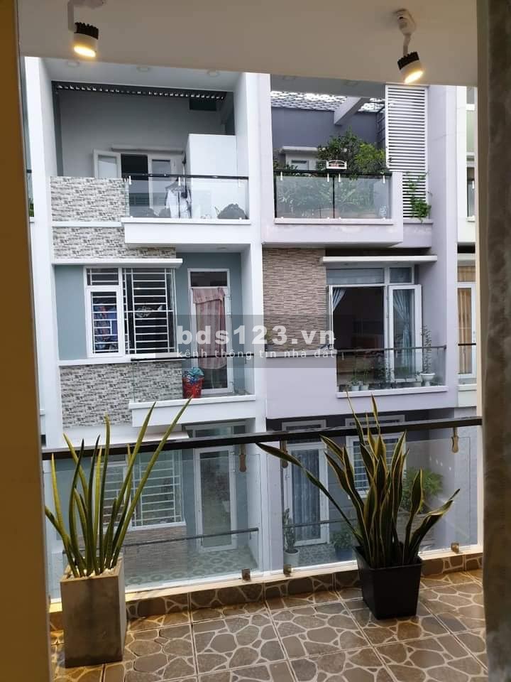 Nhà 1T2L Phường Hiệp Bình Phước, Thủ Đức thích hợp làm văn phòng công ty