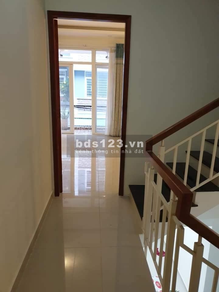 Nhà 1T2L Phường Hiệp Bình Phước, Thủ Đức thích hợp làm văn phòng công ty