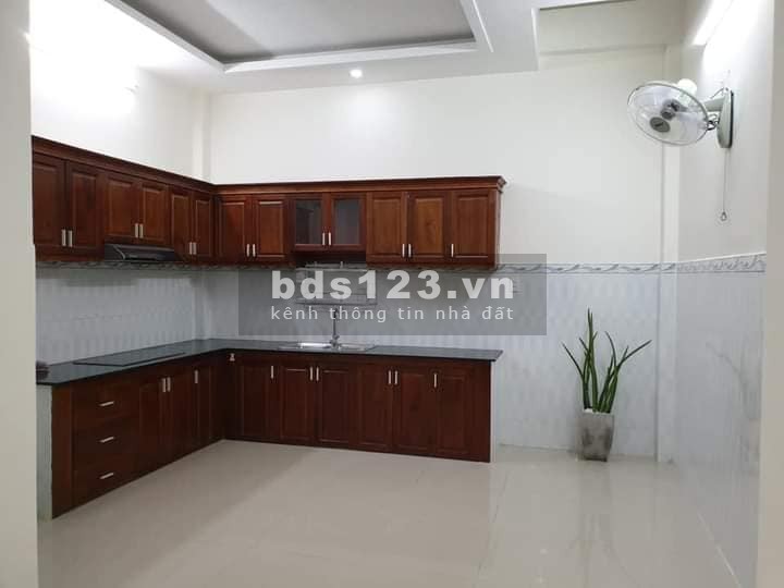 Nhà 1T2L Phường Hiệp Bình Phước, Thủ Đức thích hợp làm văn phòng công ty