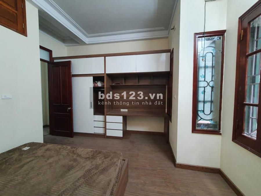 Bán nhà Khương Trung,Thanh Xuân 66m 3T 4.3 tỷ, nhà đẹp ở luôn