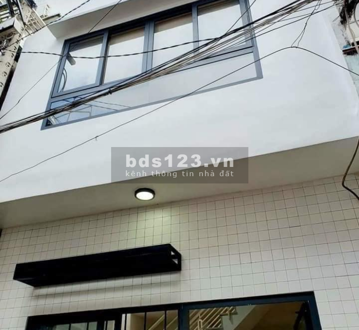 Bán nhà 2 tầng ở ngay HXH Thống Nhất, P.15,GV 29m2 2.8tỷ TL