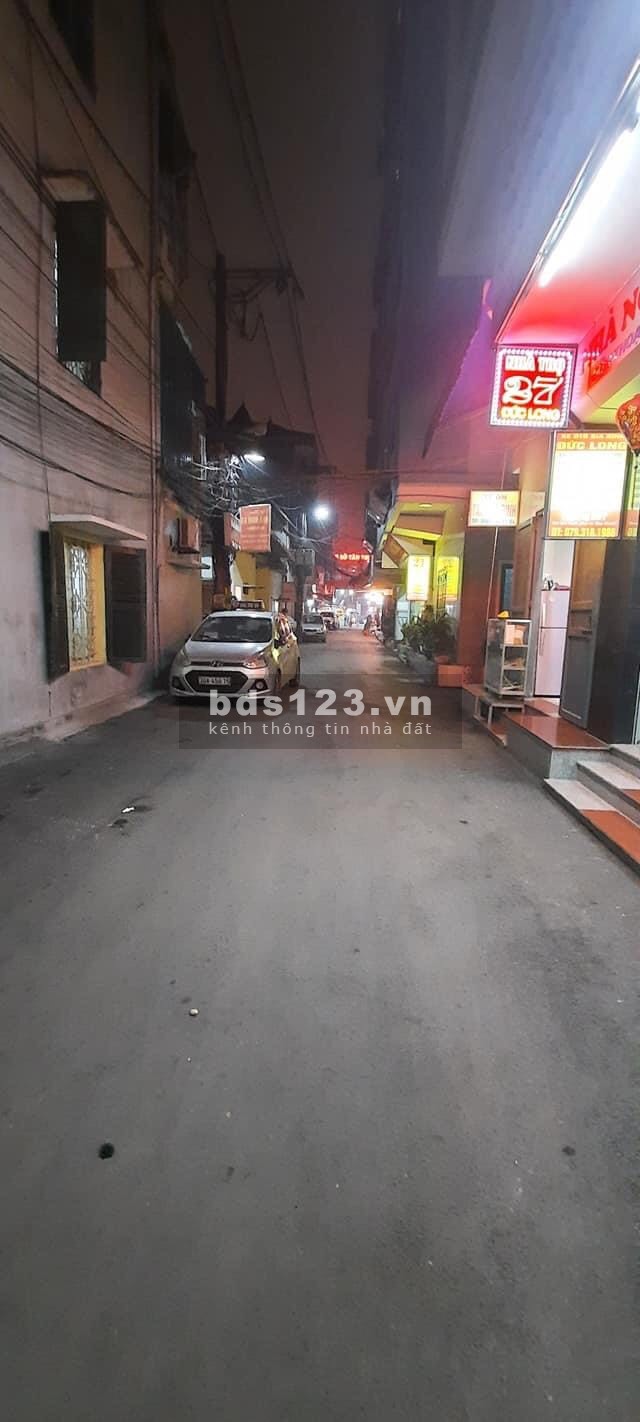 Bán nhà gần Viện K, Tân Triều, 35m2, ở, kinh doanh, ô tô, giữ tiền siêu lợi nhuận, nhỉnh 3 tỷ