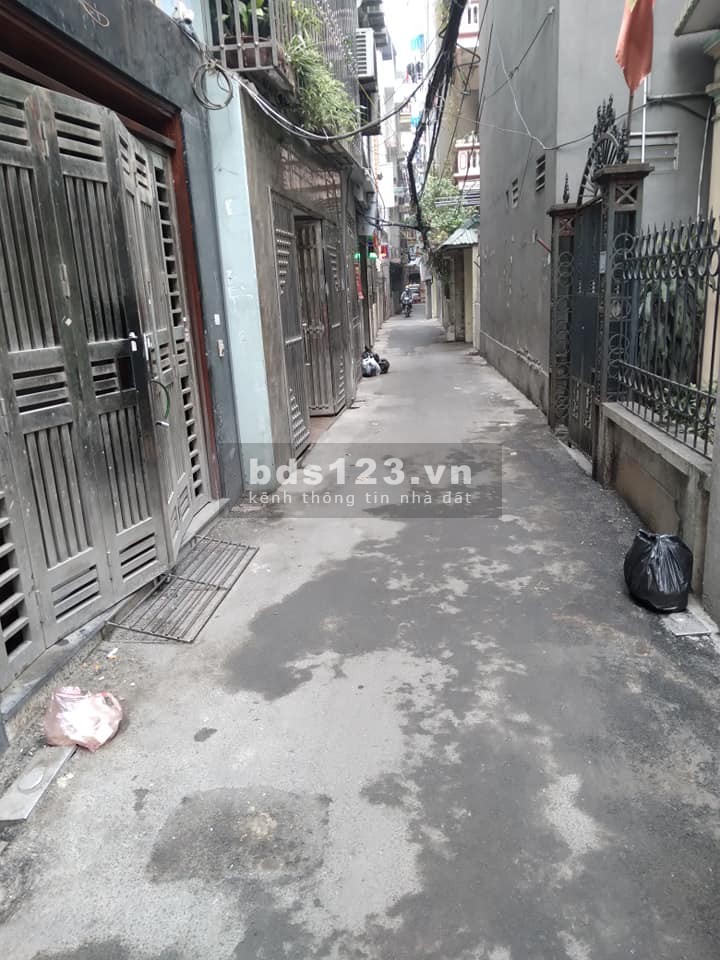 Bán nhà 11 phòng thuê Đỗ Đức Dục Mễ Trì Nam Từ Liêm 6 tầng mt 4.5m giá 5.9 tỷ.