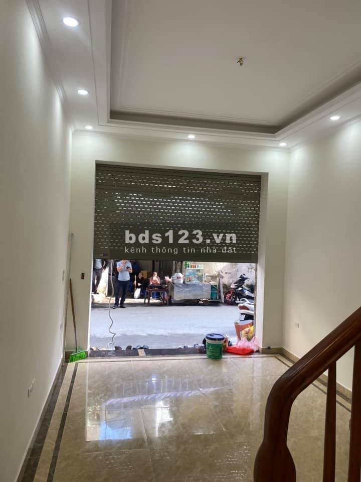 MP Yên Bình, Hà Đông, Ô Tô Kinh Doanh, 5 Tầng giá 5.5 tỷ, Lh 0902083139