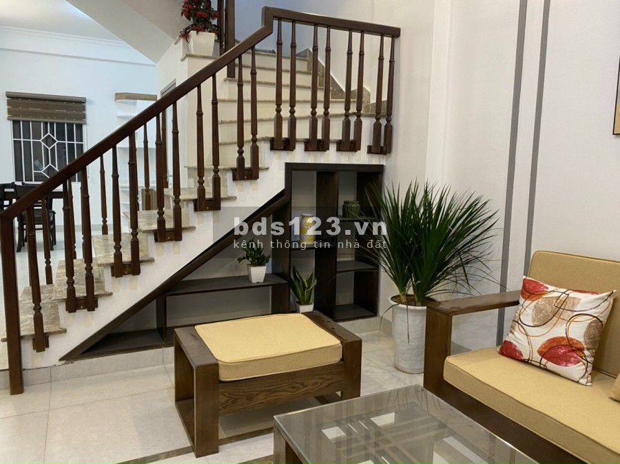 Bán căn nhà 3 tầng đường Điện Biên Phủ, TP Hải Dương, 42.4m2, 1 tỷ 650 triệu