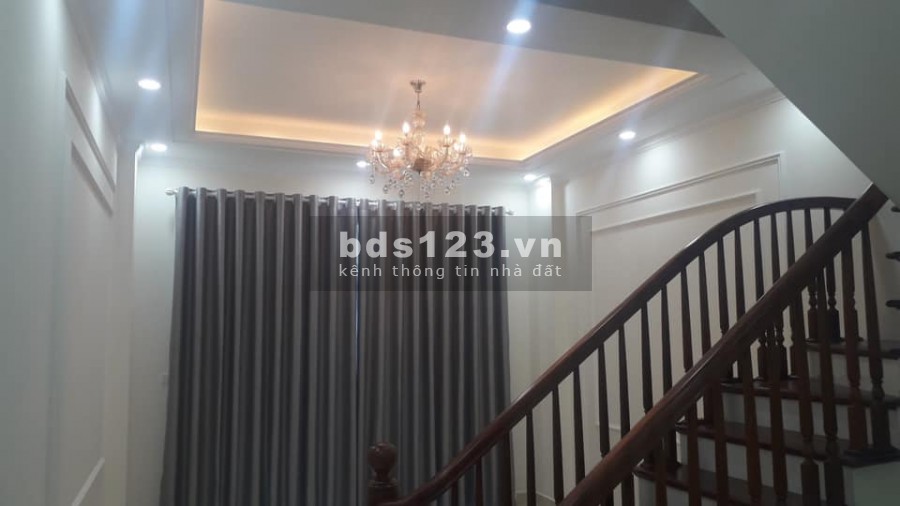 MP Yên Bình, Hà Đông, Ô Tô Kinh Doanh, 5 Tầng giá 5.5 tỷ, Lh 0902083139
