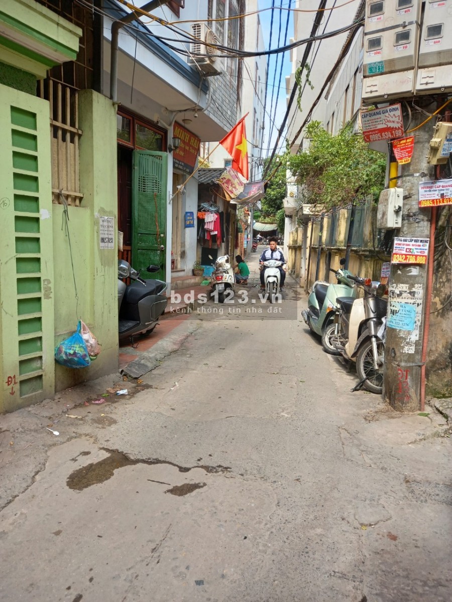 Bán đất Đường chiến Thắng , vị trí trung tâm phố.