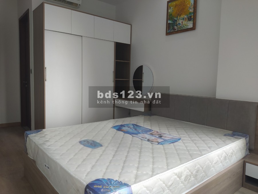 Cho thuê căn hộ Midtown M7, 2 PHòng ngủ, 80 m2. View đông nam. Giá thuê 15 triệu/tháng