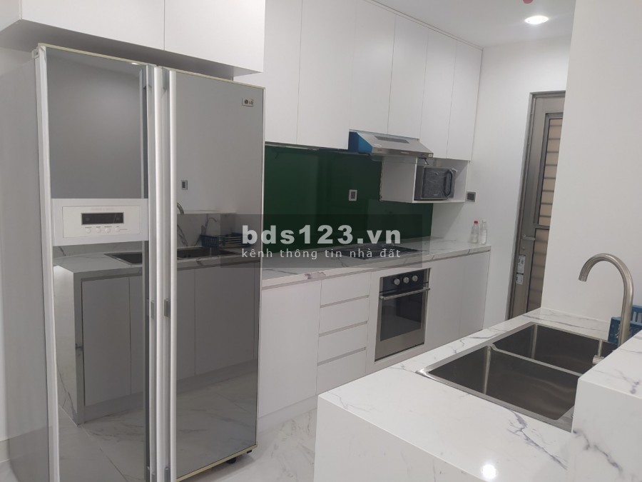 Cho thuê căn hộ Midtown M7, 2 PHòng ngủ, 80 m2. View đông nam. Giá thuê 15 triệu/tháng