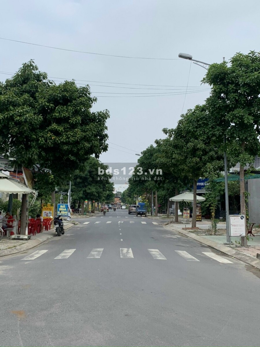 C2-50 Nam Khang Long Trường Q9 3,48 tỷ/ 56m2 sạch đẹp 0906869134
