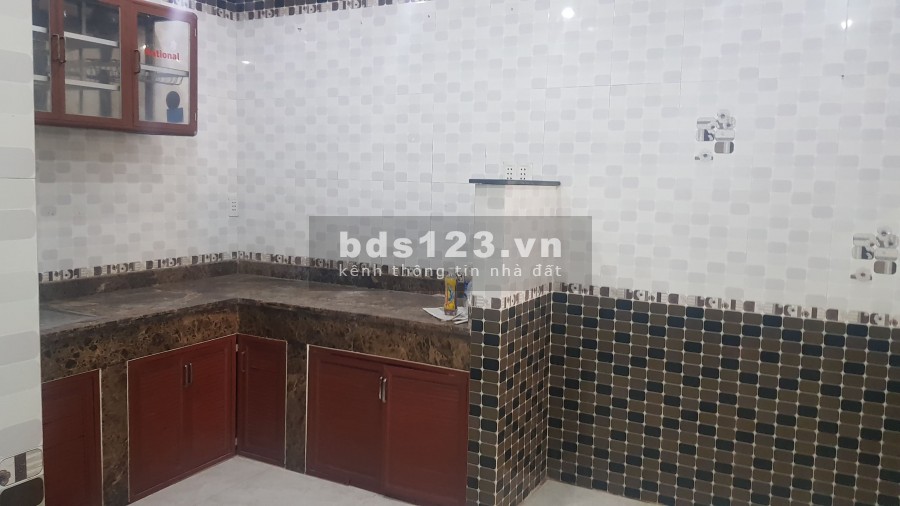 CHỦ GẤP BÁN ĐẤT THÁNH DT 45M2 HXH GIÁ CỰC TỐT CHỈ NHỈNH 5 TỶ