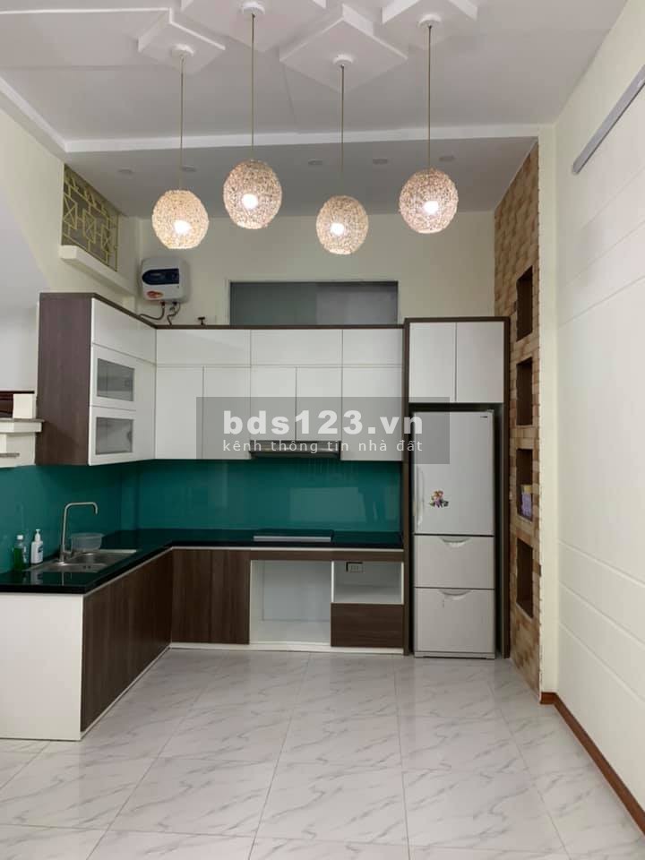 Bán nhà Ngõ 86 Tô Vĩnh Diện, DT 58m2 x 4 Tầng giá 4,6 tỷ