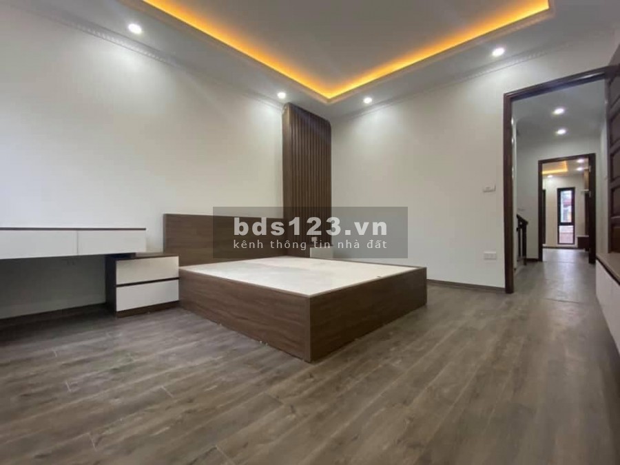 Bán nhà Khương Đình, Thanh Xuân 64m 5T 6.4 tỷ, gara ô tô, full nội thất