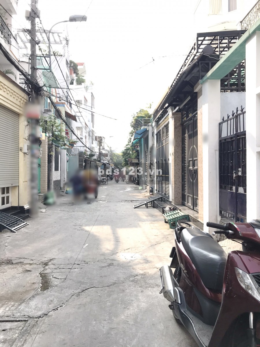 Nhà nhỏ (DTSD:41.6m2) đường xe tải Bùi Minh Trực P6 Q8