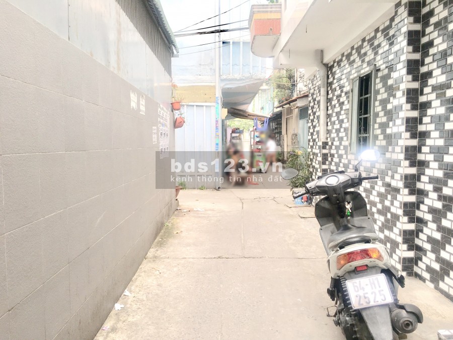 Nhà bán hẻm thẳng gần MT đường Hưng Phú P9 Q8 - Ms Thùy