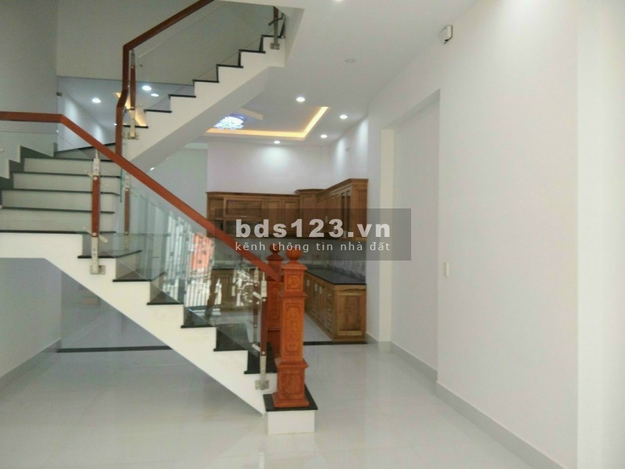Bán nhà phố đẹp Đường Số 22, Phường Linh Đông, Quận Thủ Đức