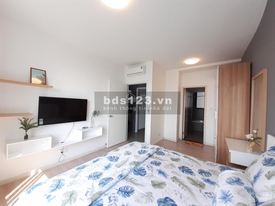 Chủ có căn hộ The View Riviera dtsd 148m2, 3 PN, có sẵn đồ dùng, cần cho thuê giá 23 triệu/tháng