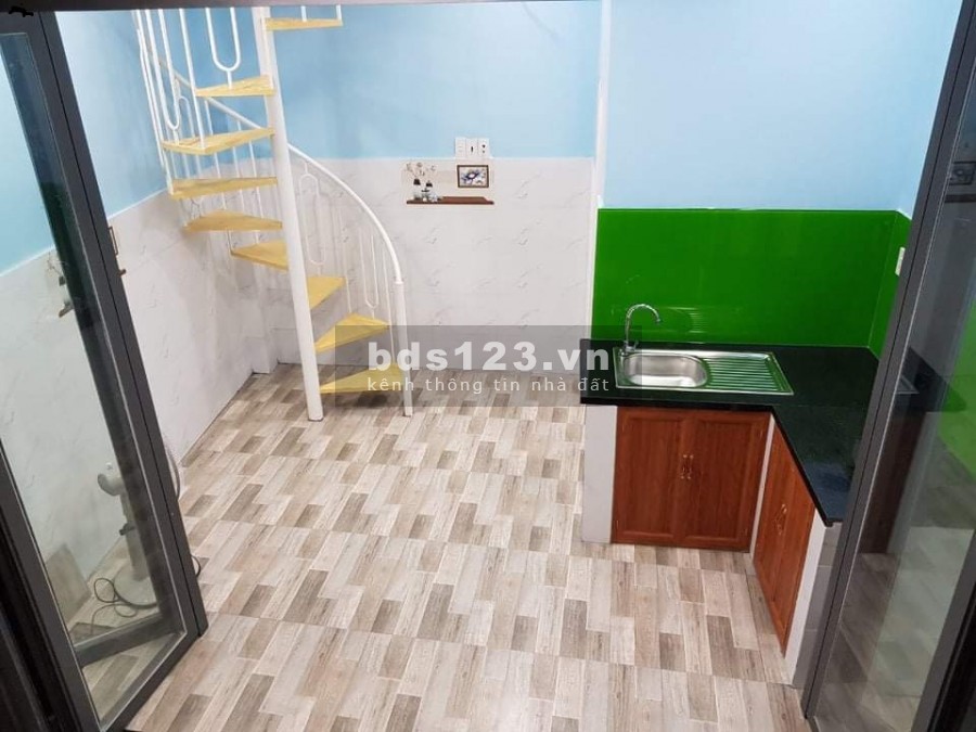 Bán nhà gấp trước tết Quận 10 gần mặt tiền Tân Phước giá 2.8 tỷ