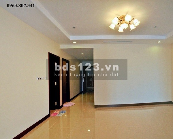 Cần bán gấp căn 88m2 Royal city giá 3.6 tỷ, sổ đỏ chính chủ, bao phí